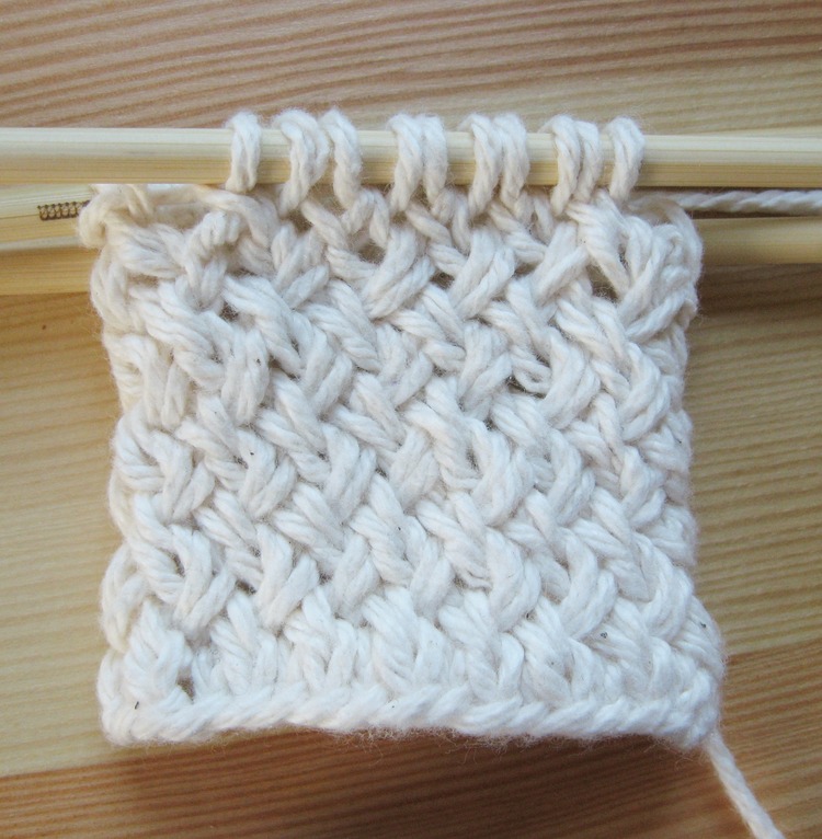 Diagonal Basketweave In The Round - HDYMT? Knitting